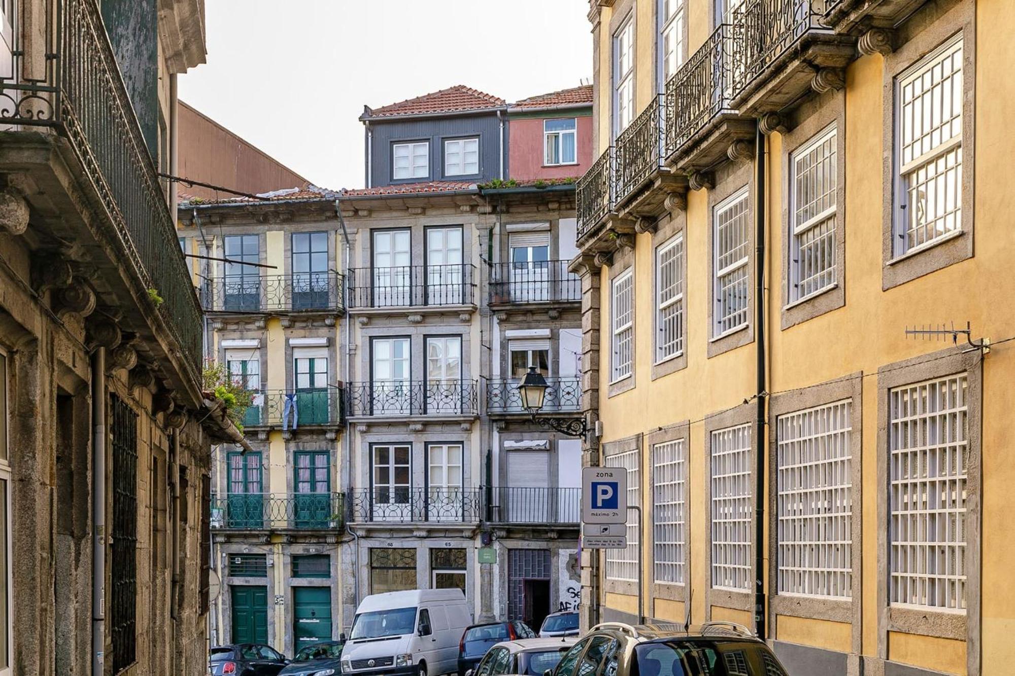 Door 65 - Historical Center Apartments 波尔图 外观 照片